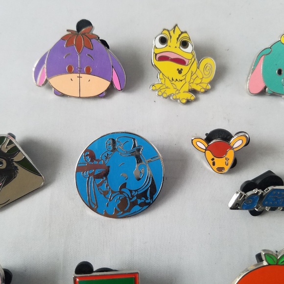 Disney Trading Pins Official Animals Lot of 16 - Picture 3 of 8